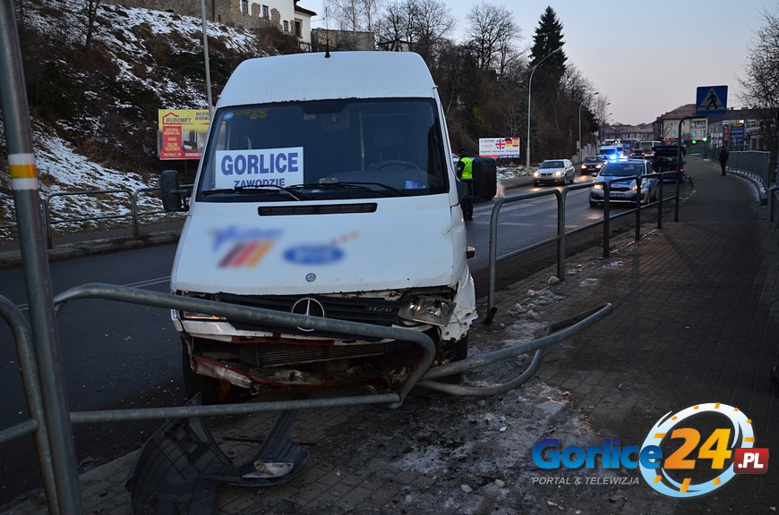 Bus potrącił kobietę