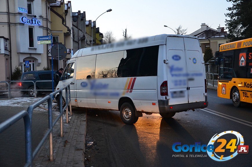 Bus potrącił kobietę