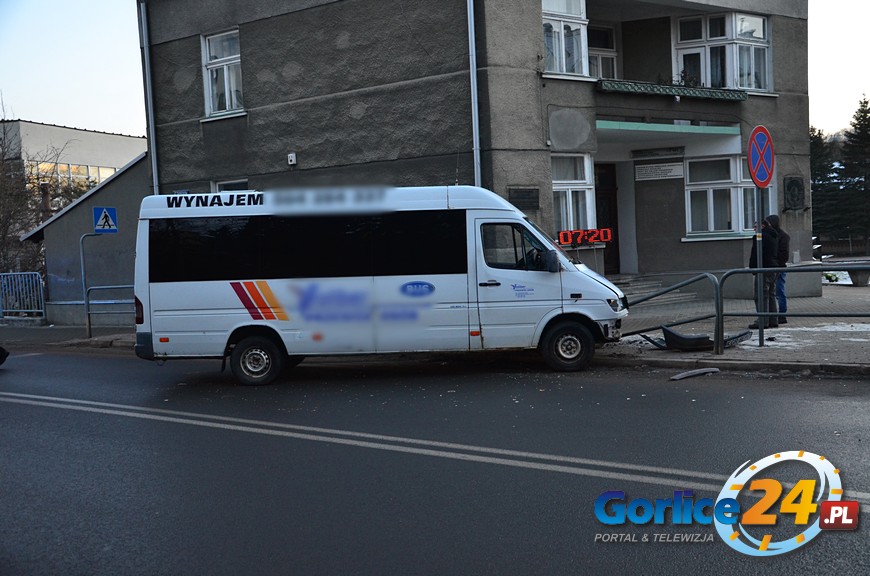 Bus potrącił kobietę