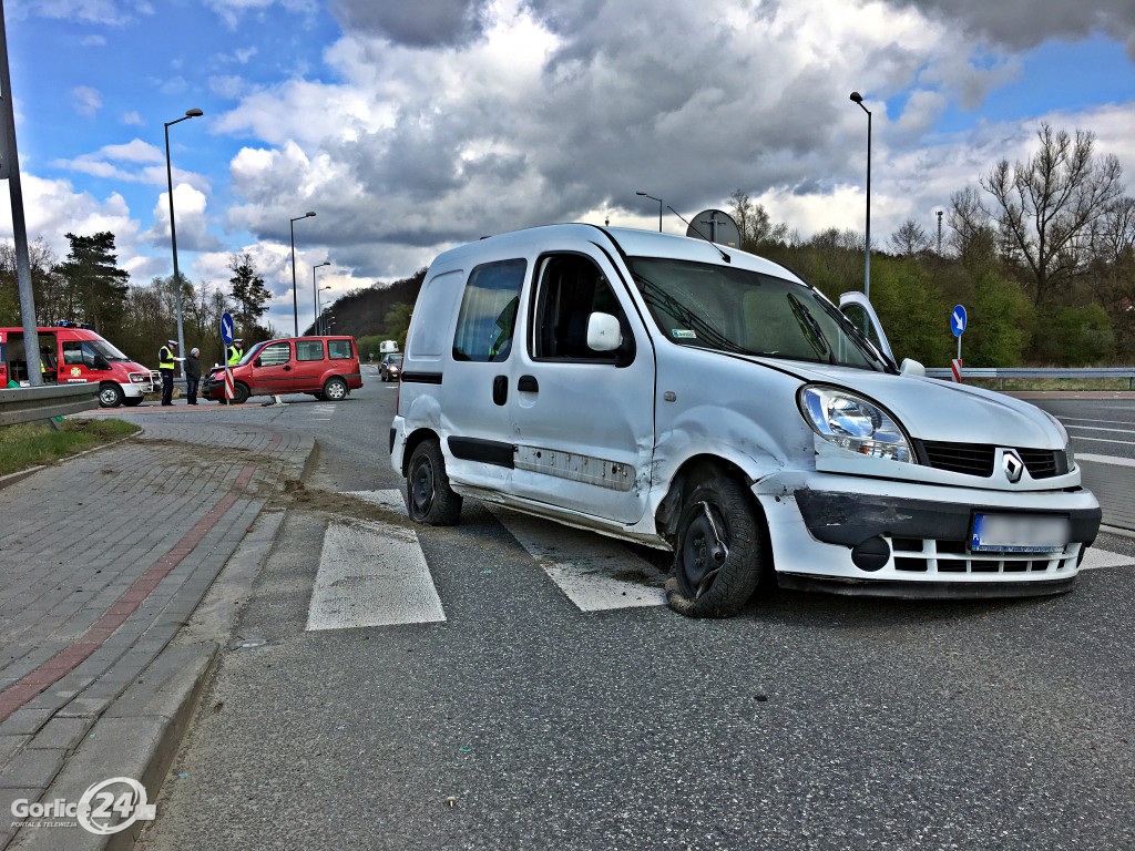 Biecz: DK28 zderzenie Fiata i Renault
