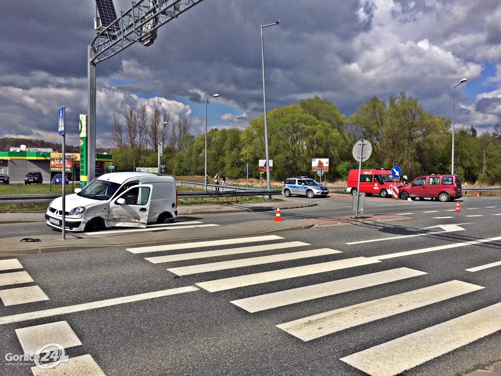 Biecz: DK28 zderzenie Fiata i Renault