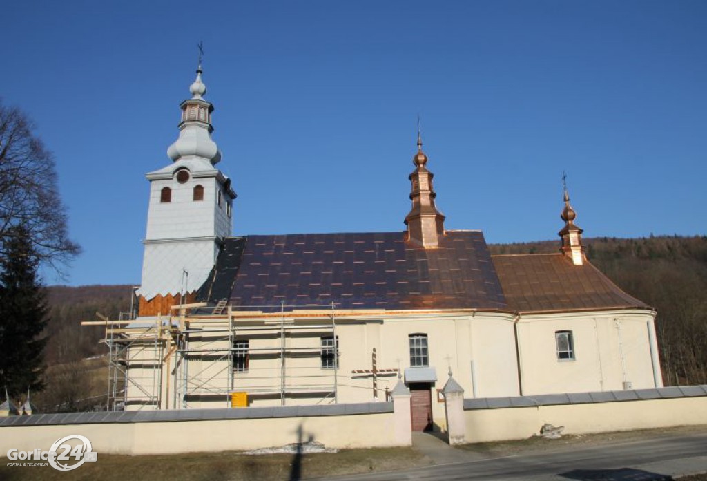 Naprawili dach pod nieobecność nietoperzy