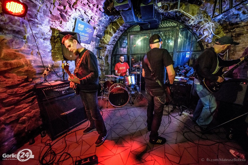 Koncert: Siksa / Pochwalone / Party 5
