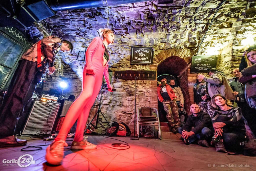 Koncert: Siksa / Pochwalone / Party 5