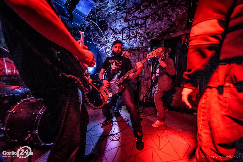 Koncert: Siksa / Pochwalone / Party 5
