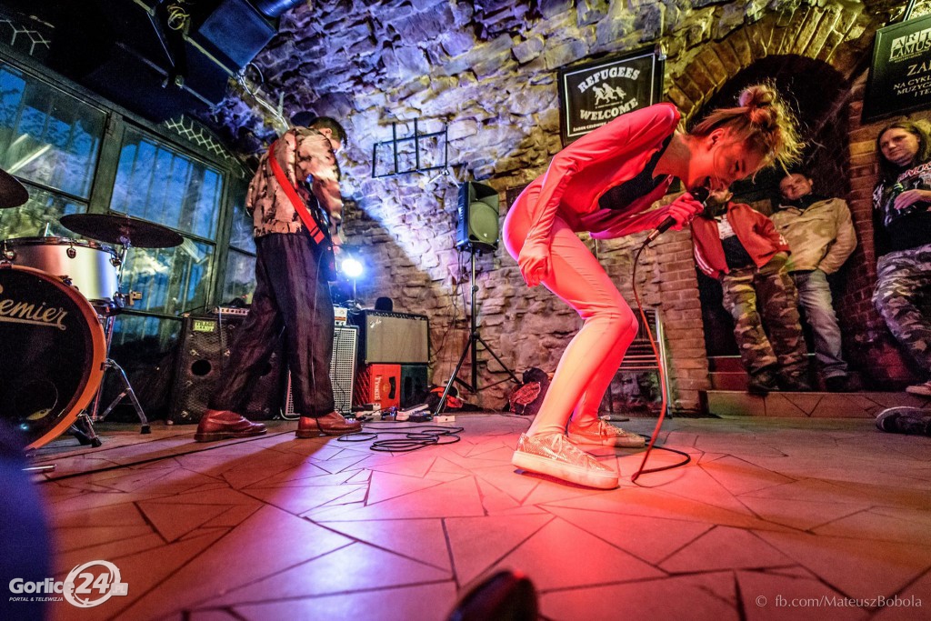 Koncert: Siksa / Pochwalone / Party 5