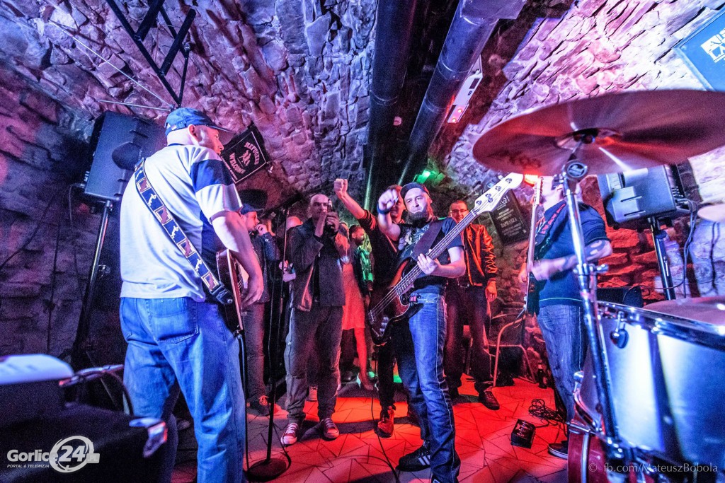 Koncert: Siksa / Pochwalone / Party 5