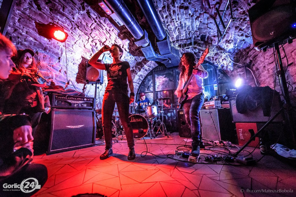Koncert: Siksa / Pochwalone / Party 5