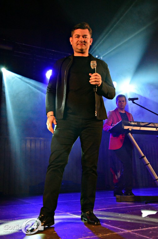 Zenek Martyniuk & Przyjaciele