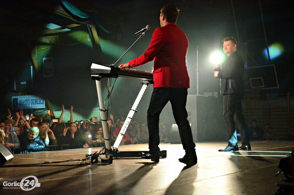 Zenek Martyniuk & Przyjaciele