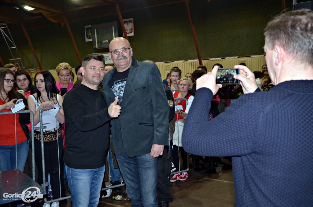 Zenek Martyniuk & Przyjaciele
