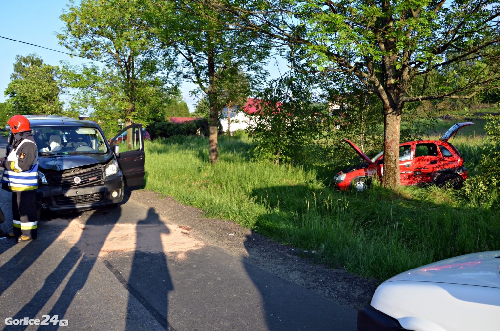 Dominkowice: Zderzenie Opla i Fiata