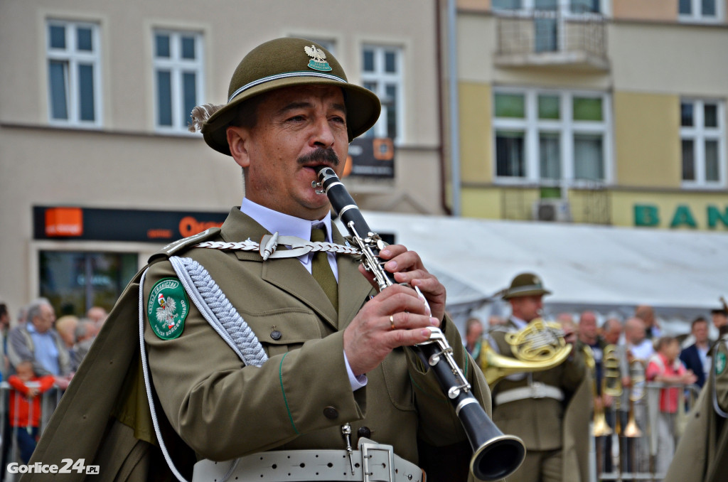 Musztra Paradna na gorlickim Rynku