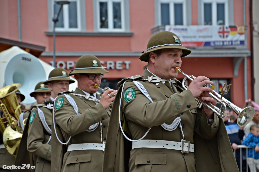 Musztra Paradna na gorlickim Rynku