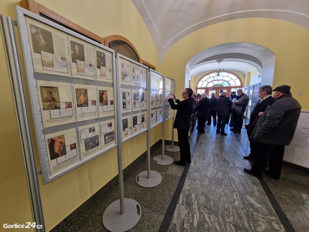 Wystawa filatelistyczna w gorlickim Ratuszu