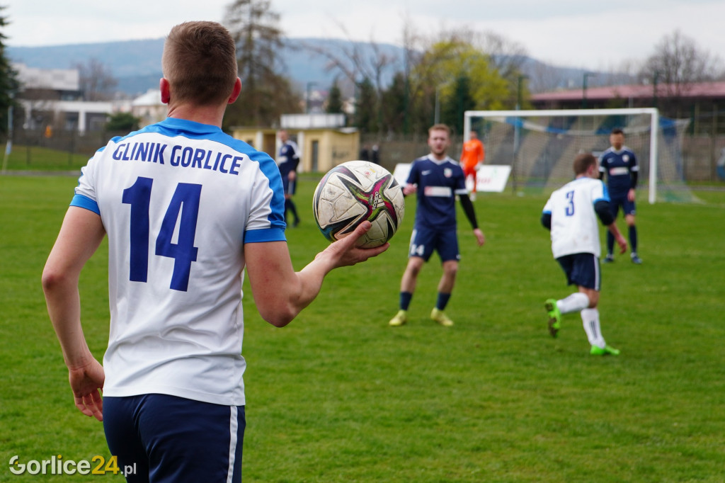 Glinik Gorlice - Wolania Wola Rzędzińska (23.04.)