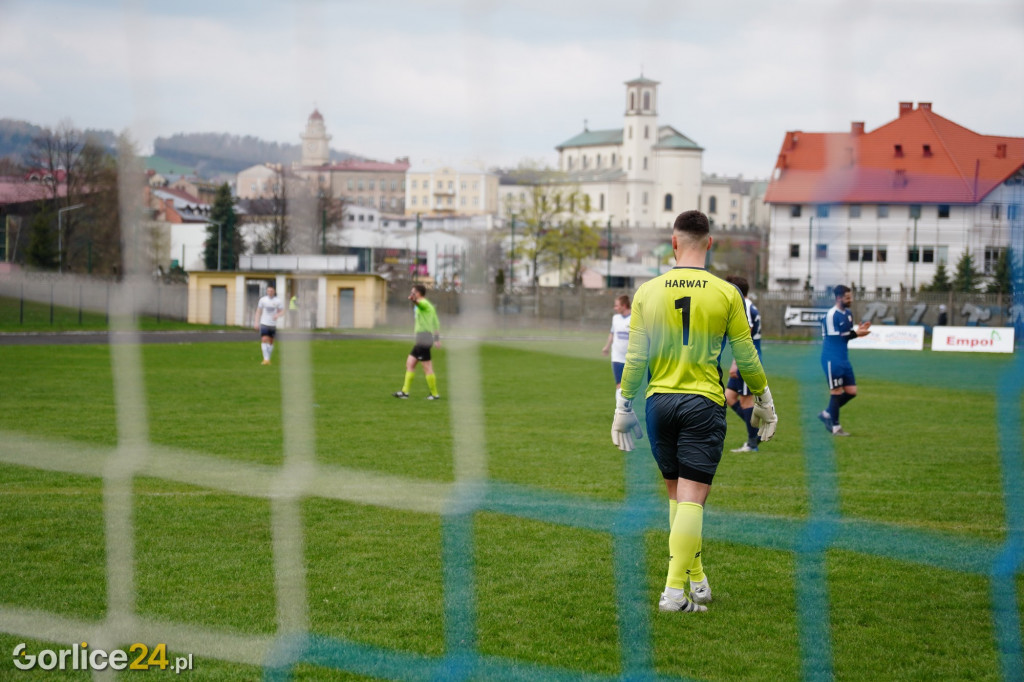 Glinik Gorlice - Wolania Wola Rzędzińska (23.04.)