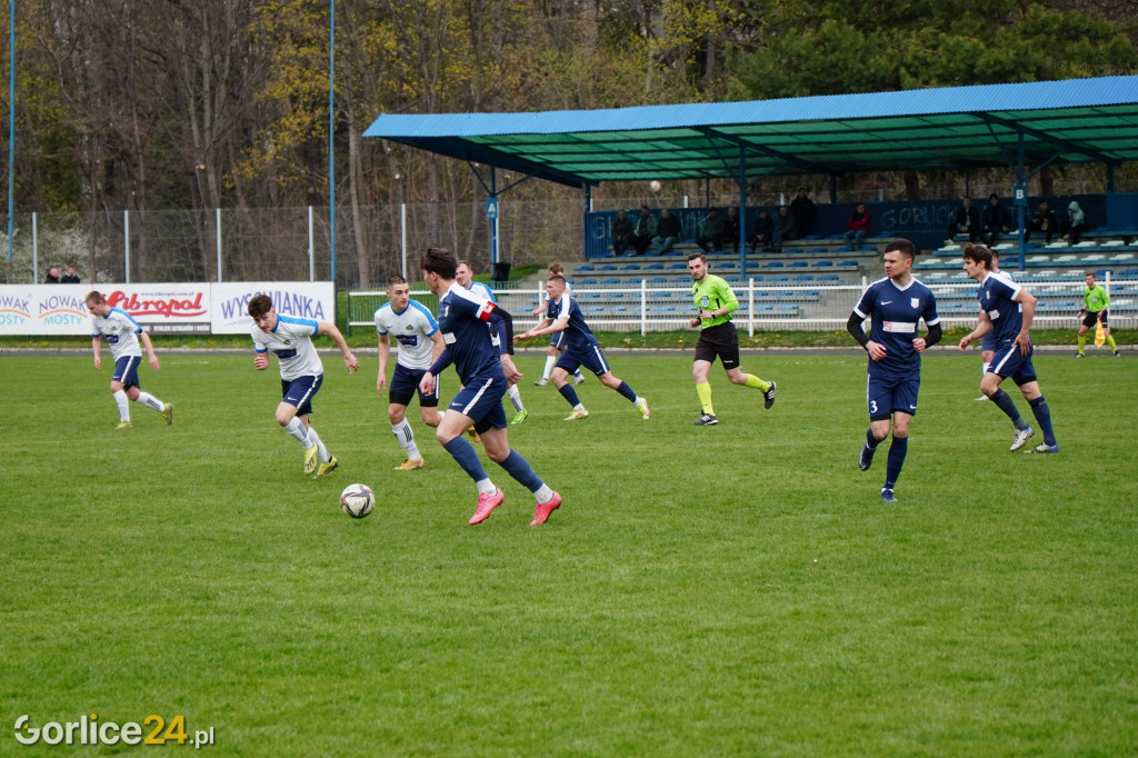 Glinik Gorlice - Wolania Wola Rzędzińska (23.04.)
