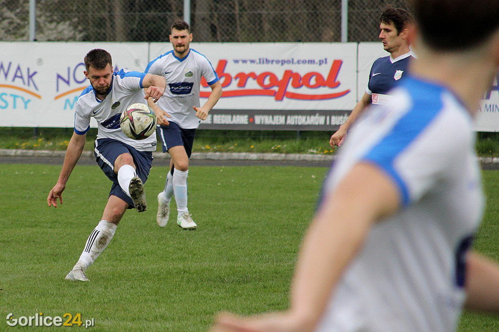 Glinik Gorlice - Wolania Wola Rzędzińska (23.04.)