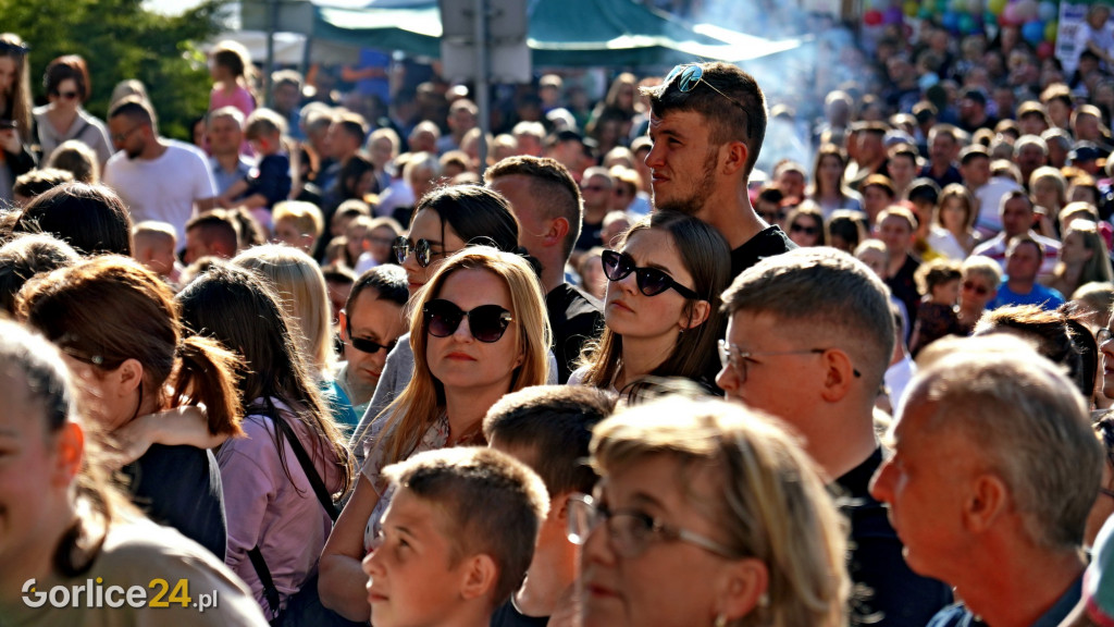 Tłumy w Bobowej - święto patronki miasta