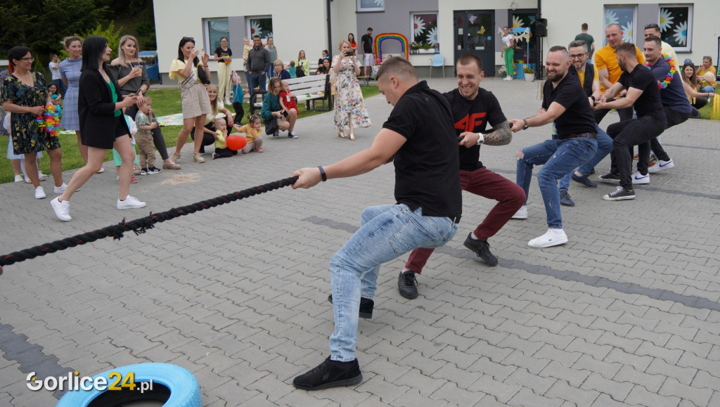 Piknik rodzinny w przedszkolu Dom Bajki