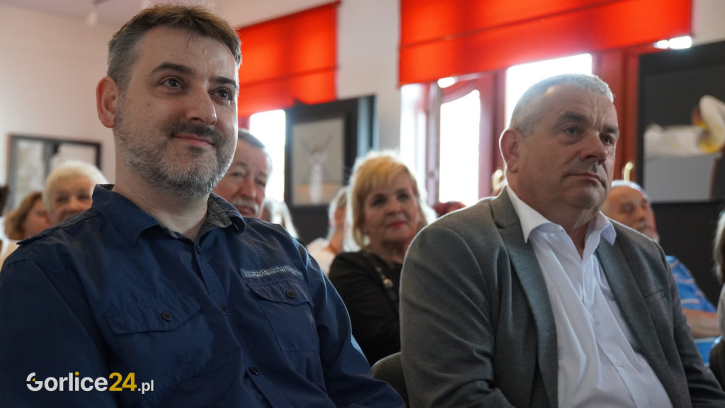 Wyjątkowy wernisaż -T. Łuczejko - muzyka i obrazy