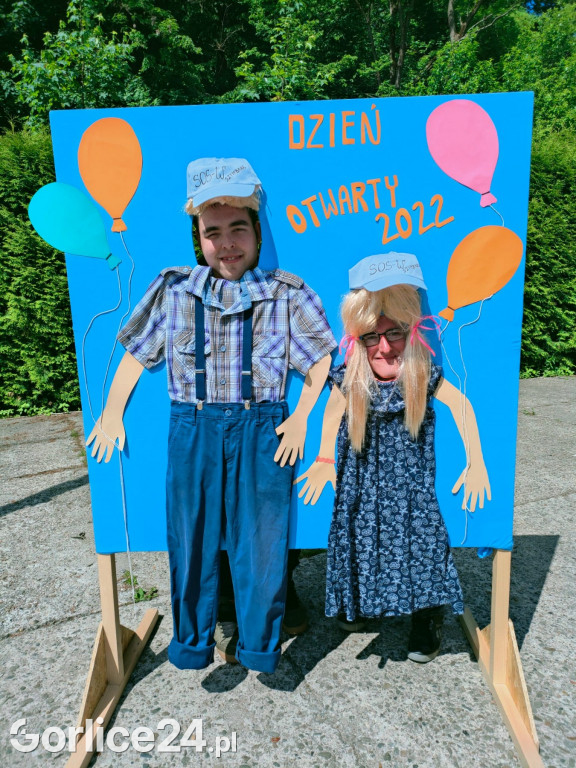 Radość dzieci - Dzień otwarty w SOSW w Szymbarku