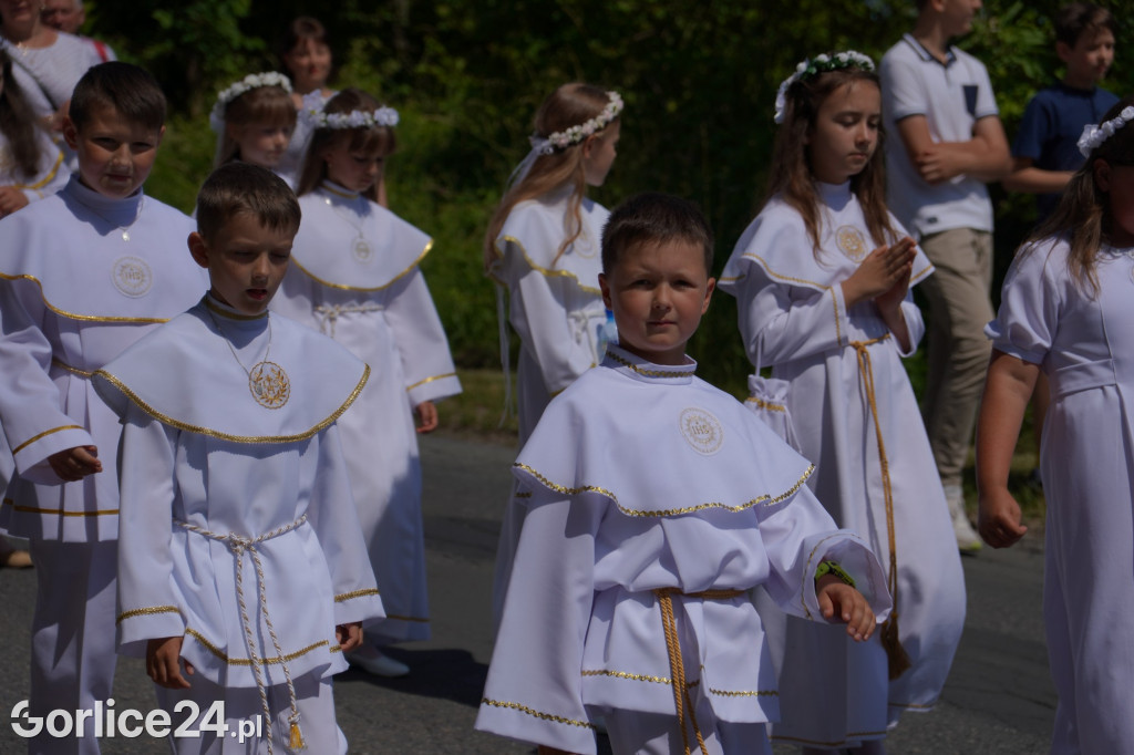 Procesja w parafii Św. Andrzeja Boboli 16.06.