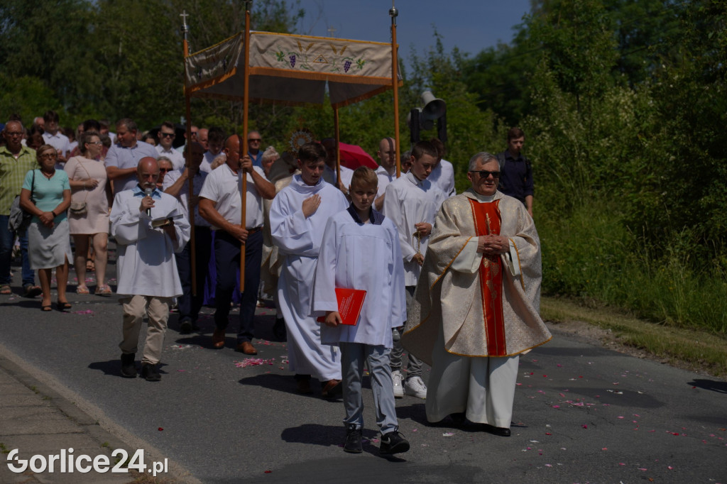 Procesja w parafii Św. Andrzeja Boboli 16.06.