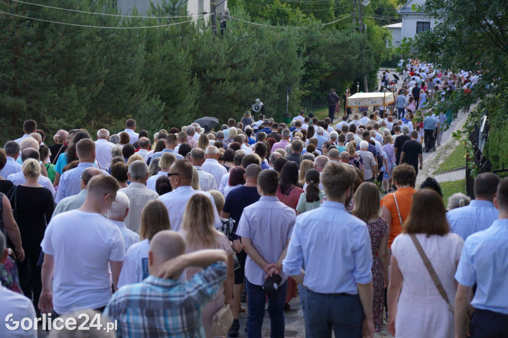 Procesja w parafii Św. Andrzeja Boboli 16.06.