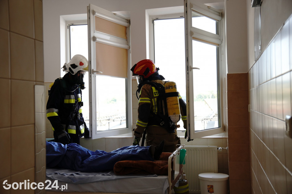 Ćwiczenia strażaków w szpitalu 30.06.2022