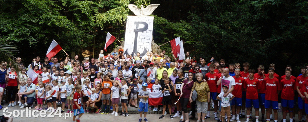 Pobiegli w hołdzie Powstańcom 01.08.22r.