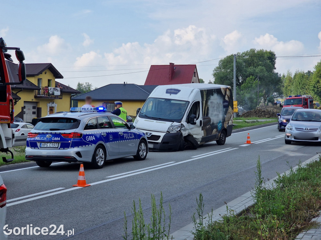 Kolizja w Ropie - DK28 zablokowana 03.08.