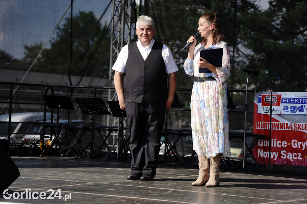 Tłumy na festynie w parafii św. Jadwigi Królowej