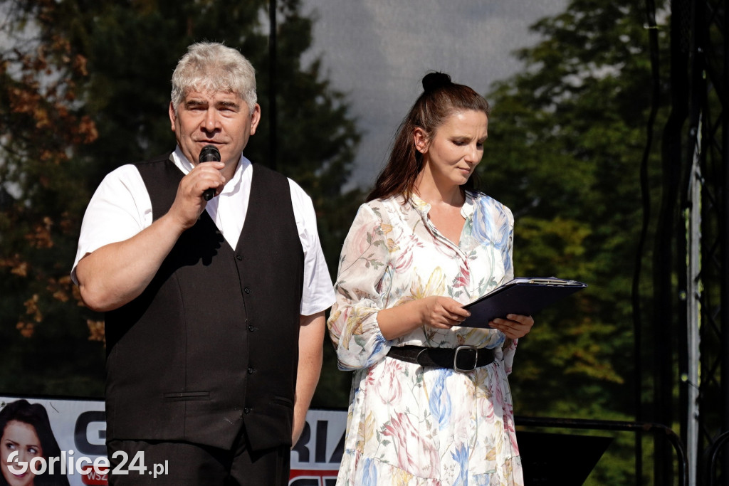 Tłumy na festynie w parafii św. Jadwigi Królowej