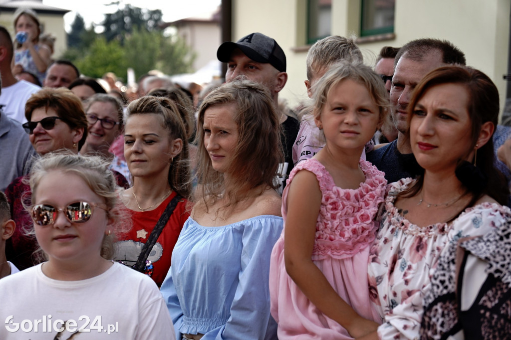 Tłumy na festynie w parafii św. Jadwigi Królowej