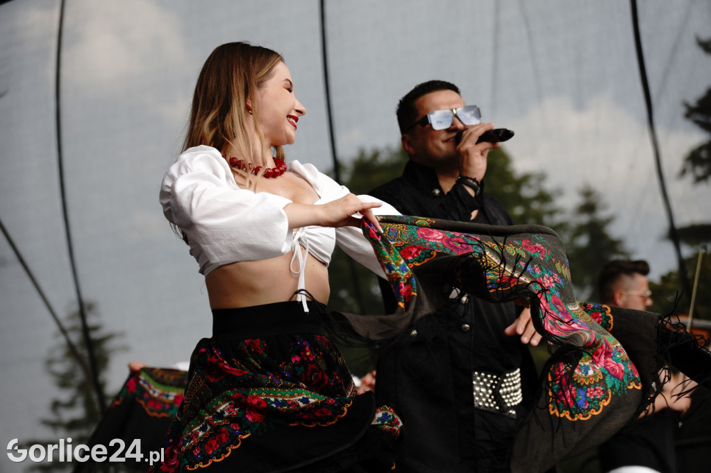 Tłumy na festynie w parafii św. Jadwigi Królowej