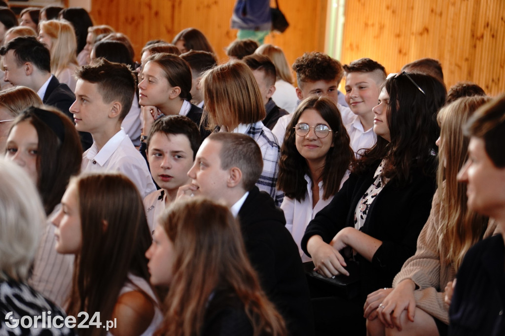 Otwarcie boiska przy MZS nr 4 w Gorlicach 01.09.