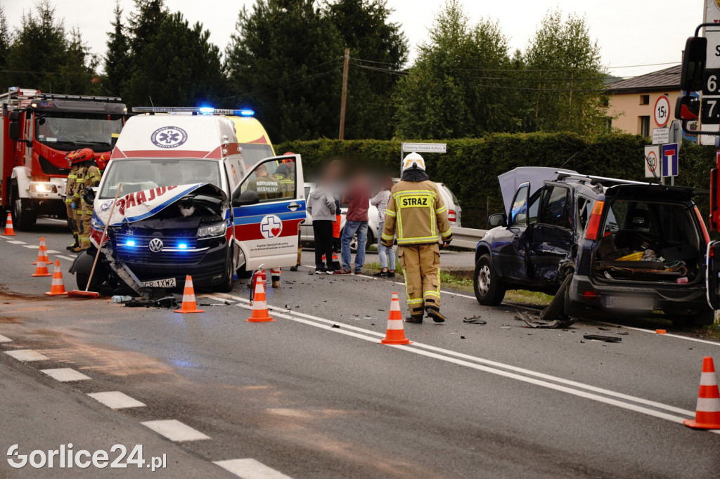Zderzenie karetki z autem osobowym 02.09.