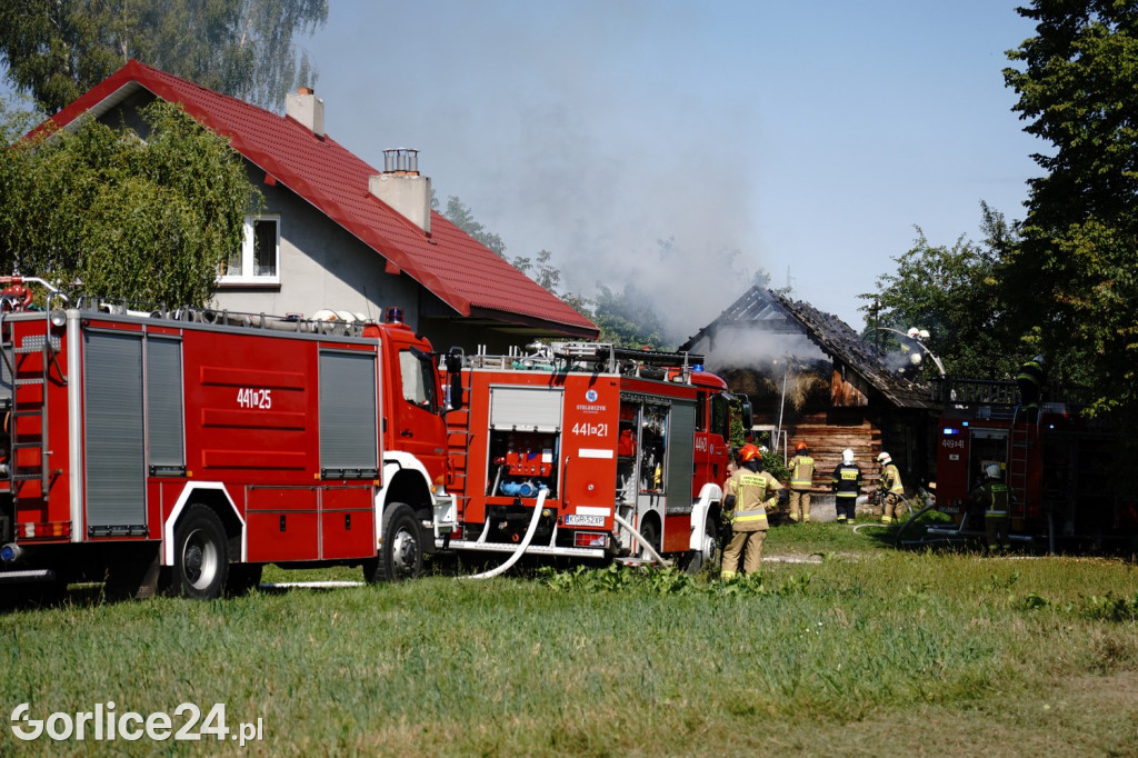 Pożar drewnianego budynku w Kobylance 04.09.