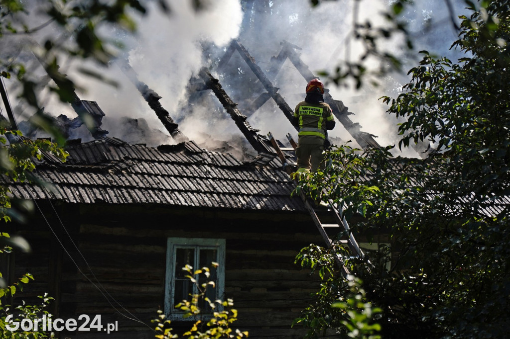 Pożar drewnianego budynku w Kobylance 04.09.
