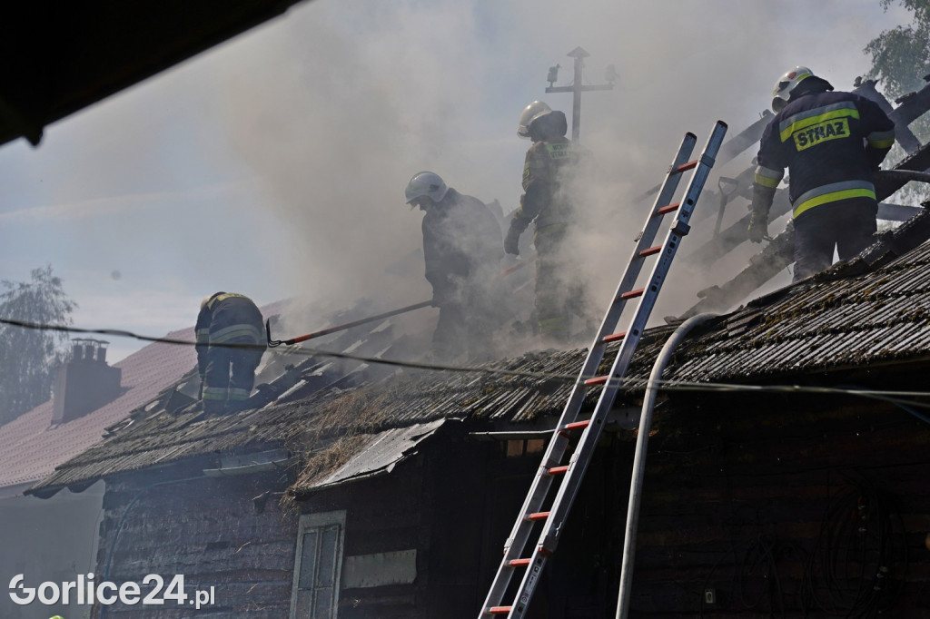 Pożar drewnianego budynku w Kobylance 04.09.