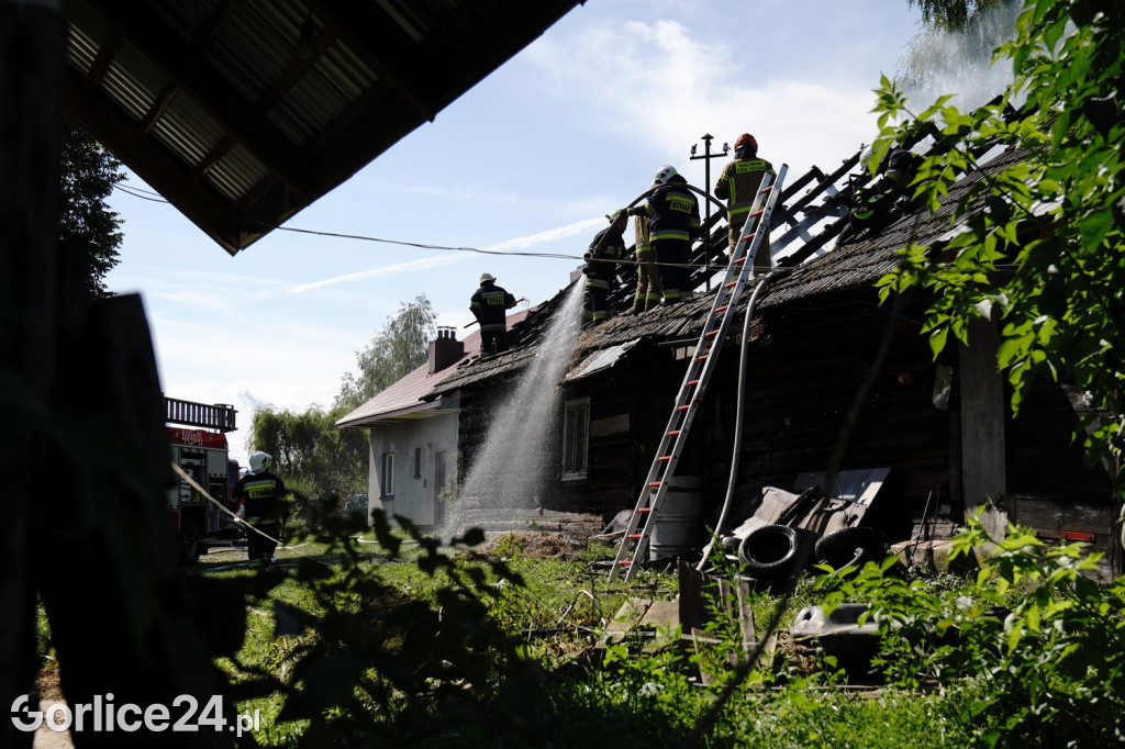 Pożar drewnianego budynku w Kobylance 04.09.