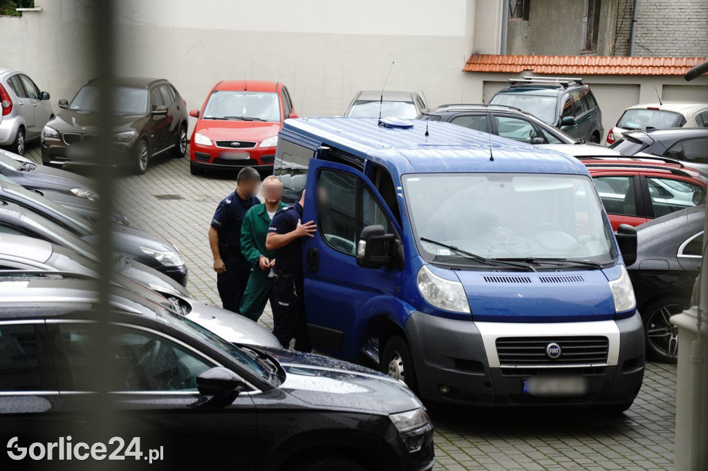 Jarosław Z. doprowadzony do gorlickiej Prokuratury