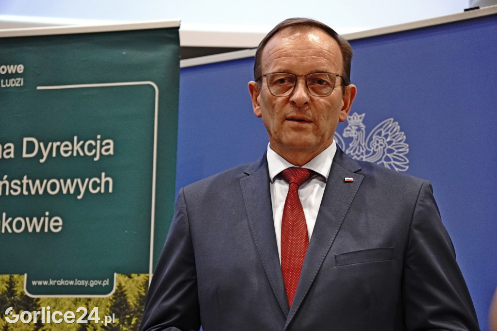 Promesy na inwestycje Powiatu i Lasów Państwowych