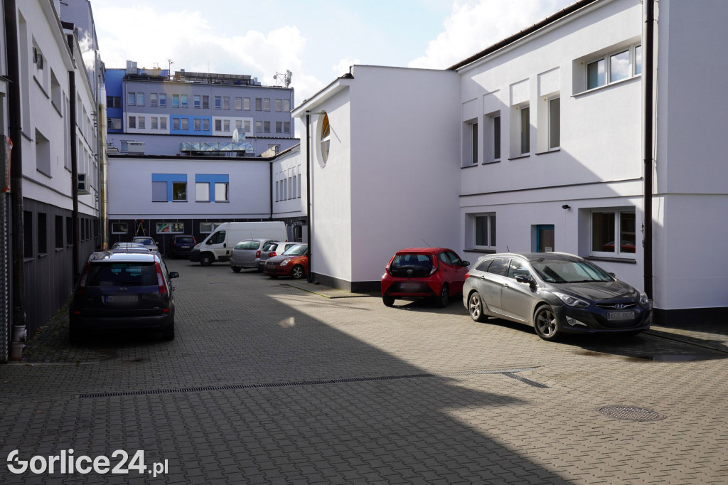 Wkrótce parking na terenie szpitala będzie platny