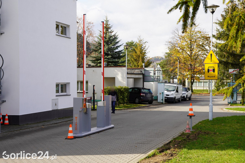 Wkrótce parking na terenie szpitala będzie platny