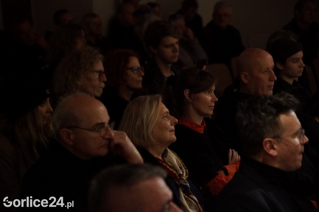 Podwójny wernisaż wystaw i koncert w Kasztelu 29.X