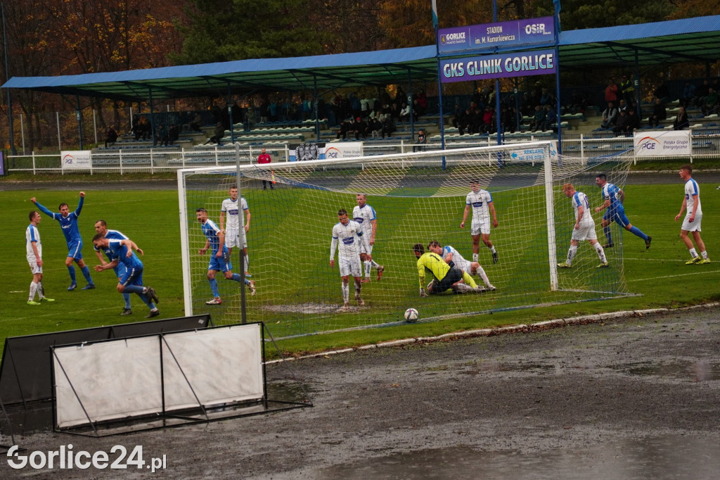GKS Glinik vs Wolania Wola Rzędzińska 05.11.