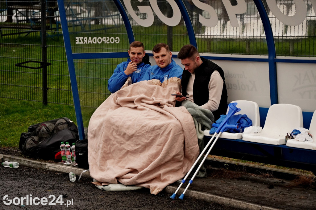 GKS Glinik vs Wolania Wola Rzędzińska 05.11.